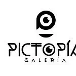 Pictopia Gallery 标志，当代艺术展览空间，现代简约设计，是哥伦比亚文化艺术活动的理想之选。