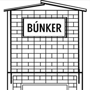 Puerta de búnker en estilo línea para actividades y eventos, con un cartel visible y estructura de ladrillos, ideal para contenido de eventos y seguridad.