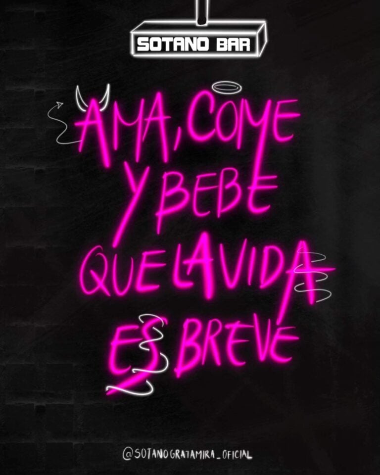 Lámpara de neón con frase motivacional en estilo oscuro y moderno, ideal para eventos y decoración creativa.