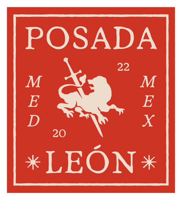 Traditional inn with a vintage-style coat of arms, a symbol of celebration and culture in León, ideal for cultural events, festivals, and traditional celebrations in Colombia.