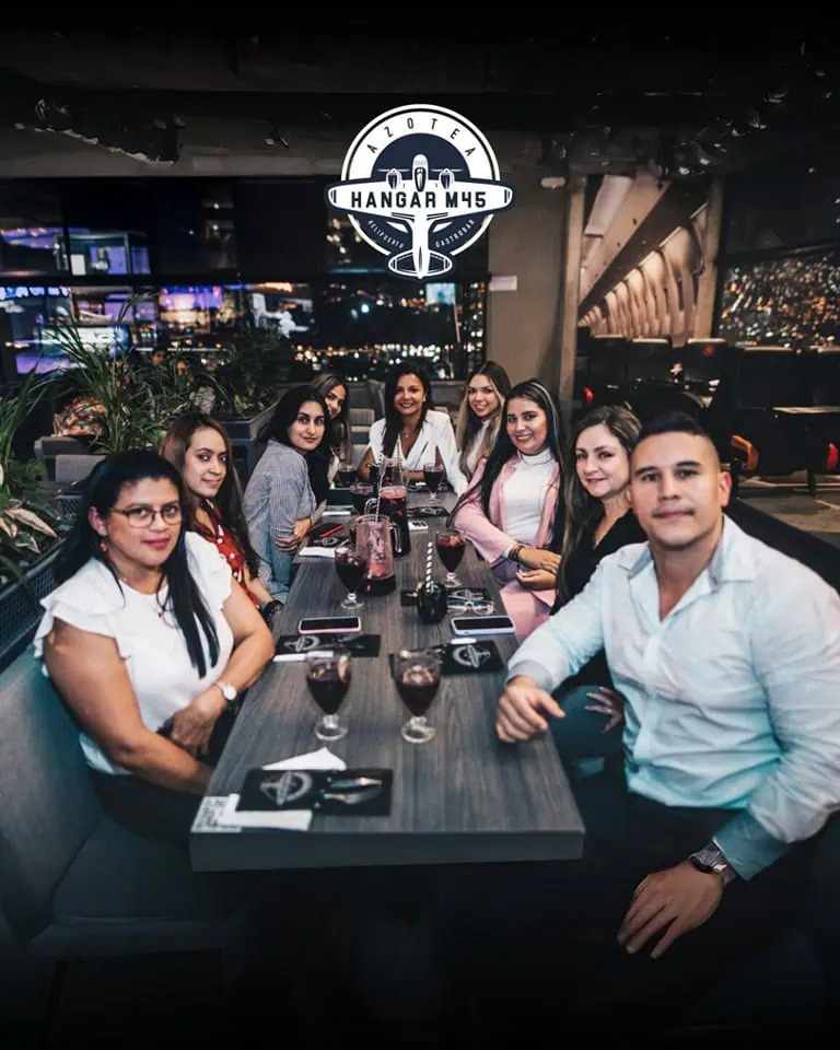 Event planning company in Medellín, offering the best service and personalized options for your celebrations and social gatherings. Enjoy unique experiences with Eventario.