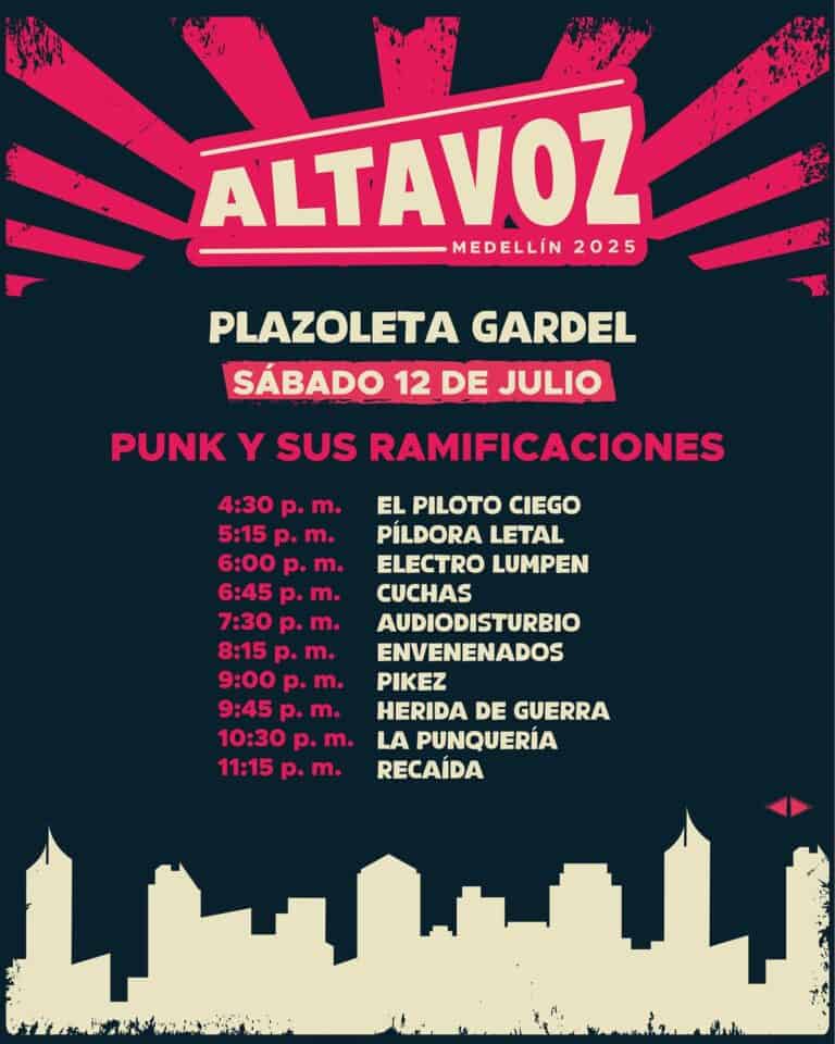 Puerta de evento de concierto punk en Medellín, cartel con horarios y bandas, resaltando Altavoz Medellín 2025 para promoción artística y cultura urbana en Colombia.