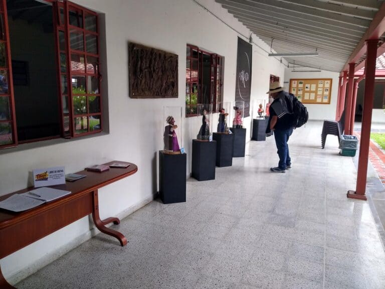 FileName: exposicion-eventario-coletivo-artesania-cultural.jpg.