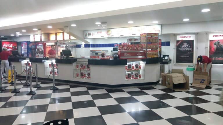 Cinemas Procinal Puerta Del Norte 4