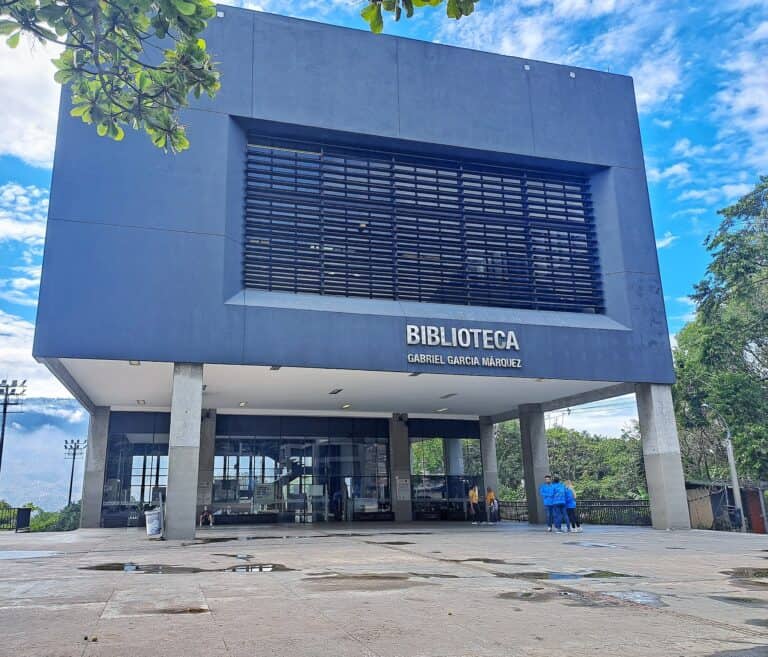 Parque Biblioteca Gabriel Garcia Marquez 3