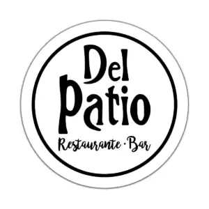 Barra de restaurante y bar Del Patio, logotipo en estilo moderno para eventos y promociones gastronómicas en Colombia.