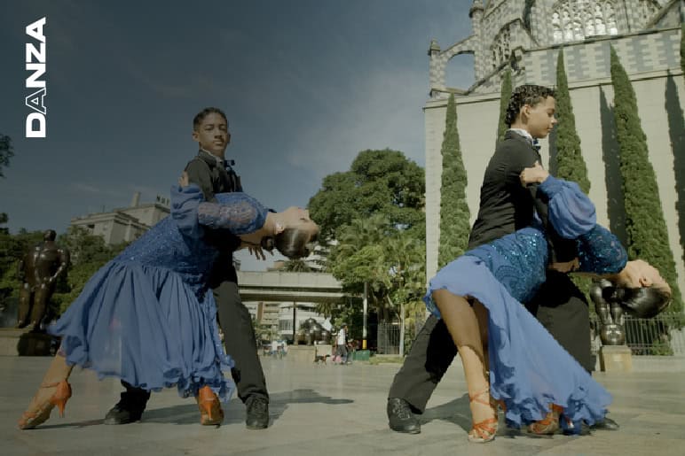 Mercados Campesinos con El Balcón de los Artistas