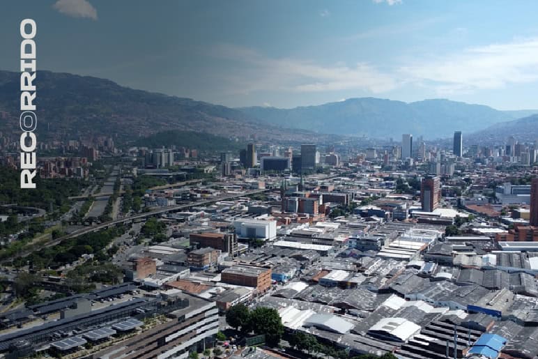 Conversatorio y recorrido por Bario Colombia
