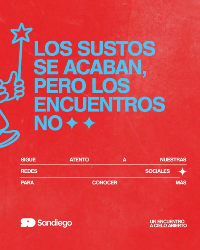 Dibujo de una mano sosteniendo una varita mágica en color azul sobre fondo rojo, con texto motivador sobre eventos y redes sociales en español.