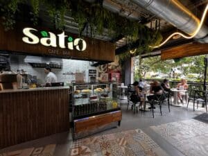 Owner Satio Cafe Bar En Manila 1