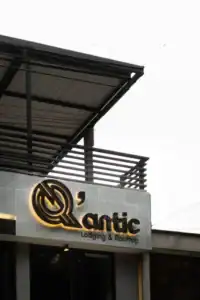 Qantic Lodging Rooftop Hostal Y Restaurante