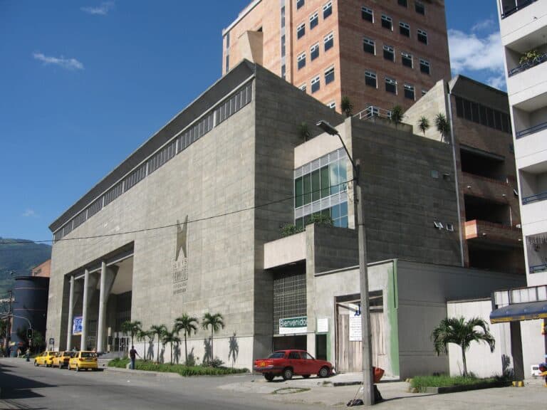 Universidad Catolica Luis Amigo 8211 Medellin 1 1