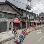 Owner Sal Y Perrea Bar 1