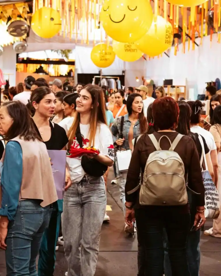 Plaza De Wein Version Navidad 3