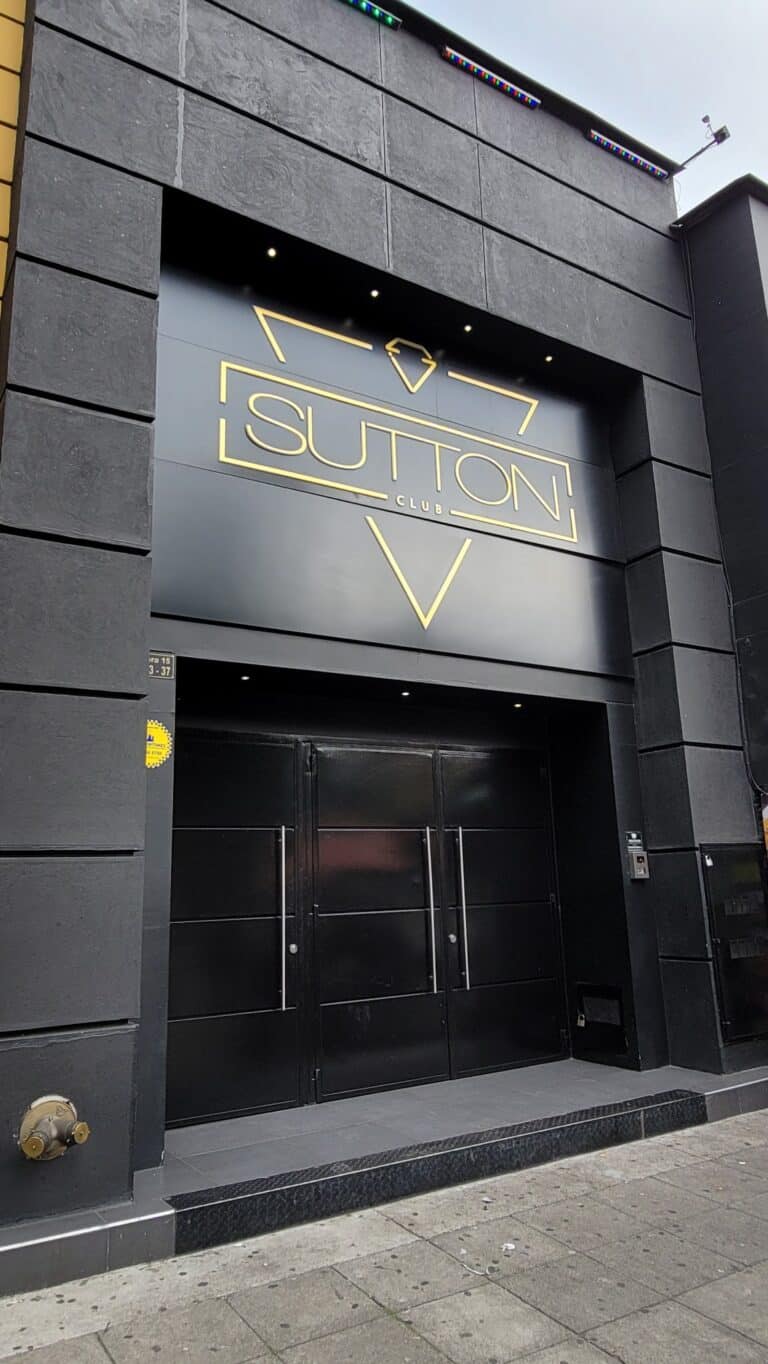 Sutton Club Bogota 1