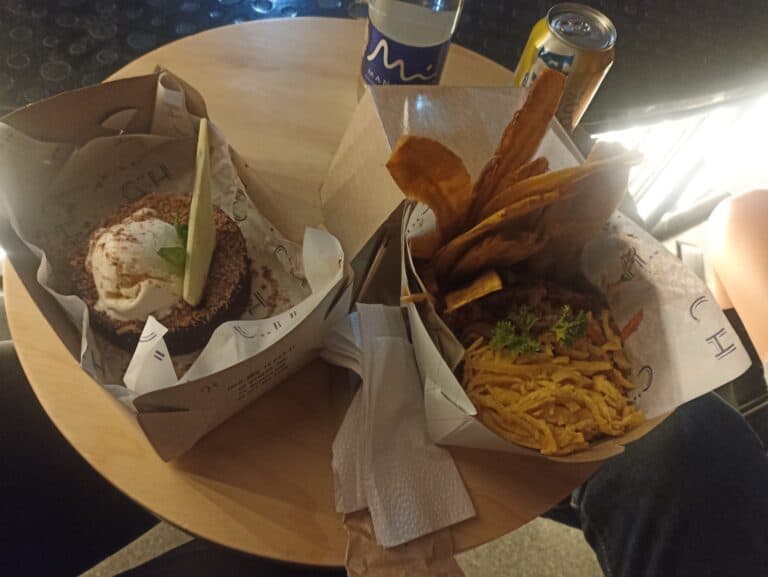 Sutton Club Bogota 3