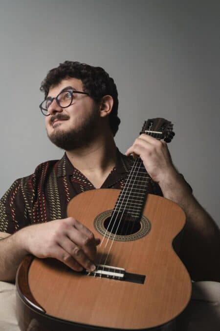 Octavio Deluchi  Guitarra