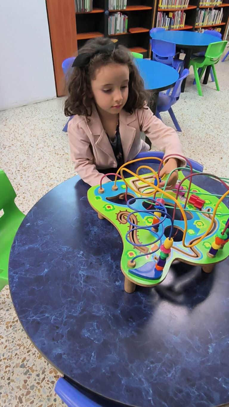 Biblioteca Francisco Jose De Caldas 2