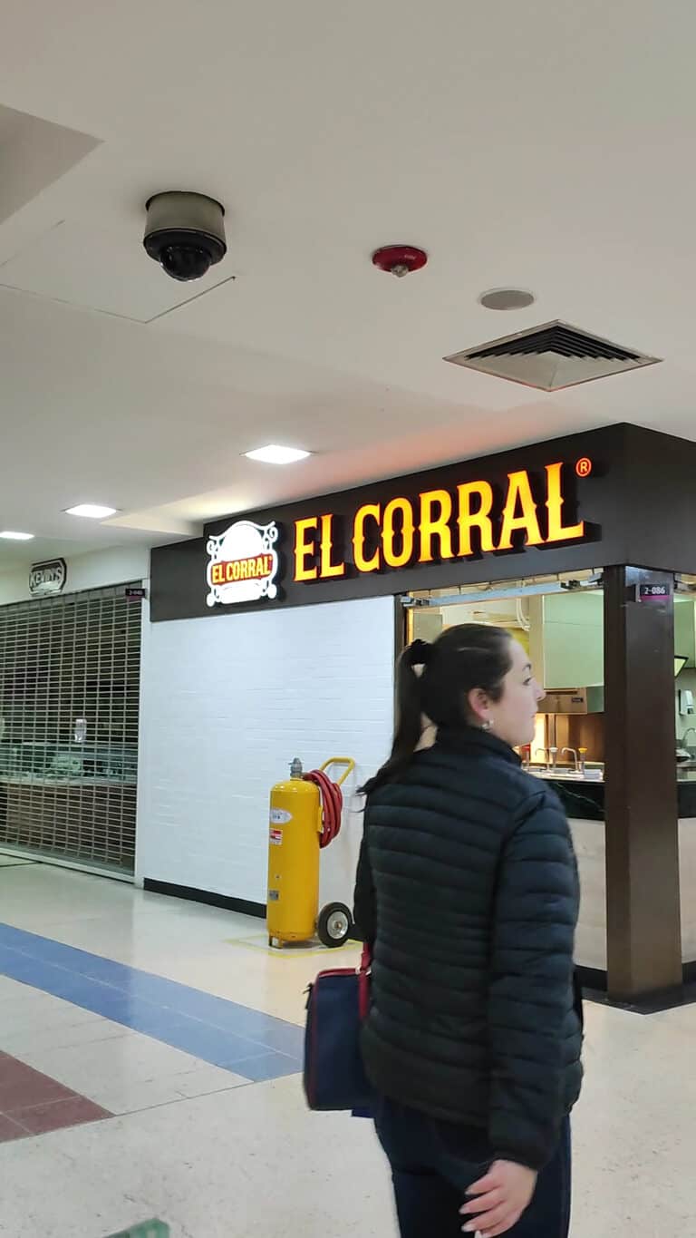 Centro Comercial Cafam Floresta 2