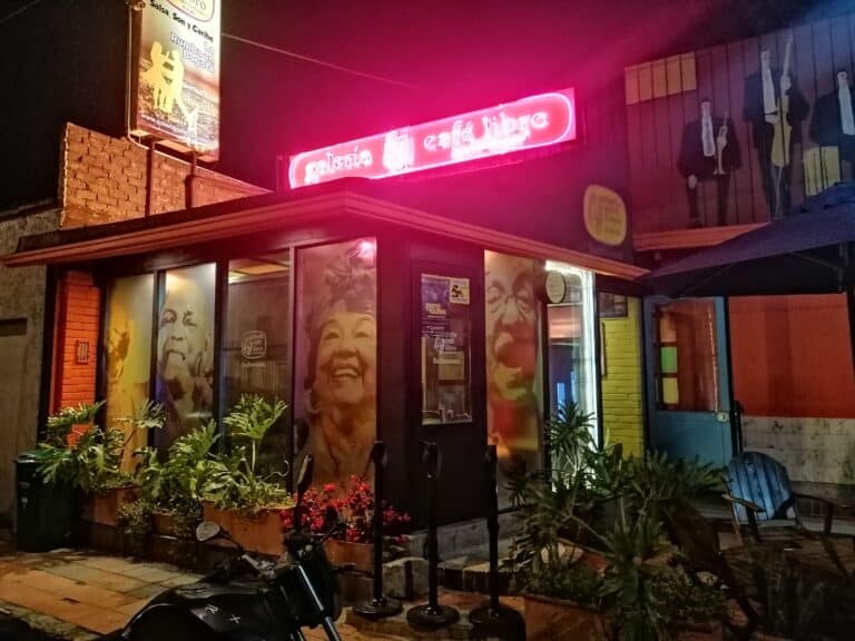 Galeria Cafe Libro Palermo 1