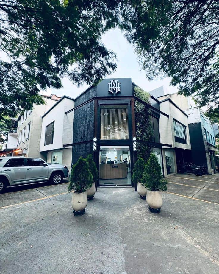 Harmony Clud Barbershop 1