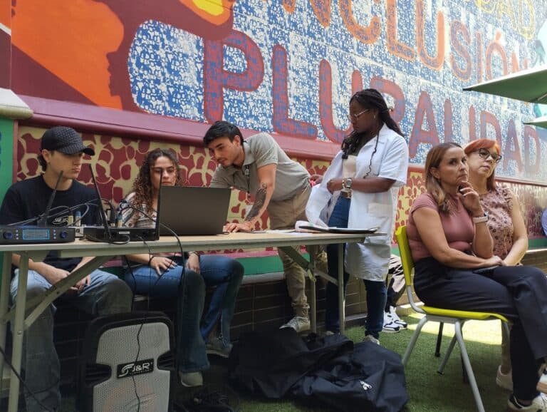 Institucion Educativa Comfenalco Girardot 3