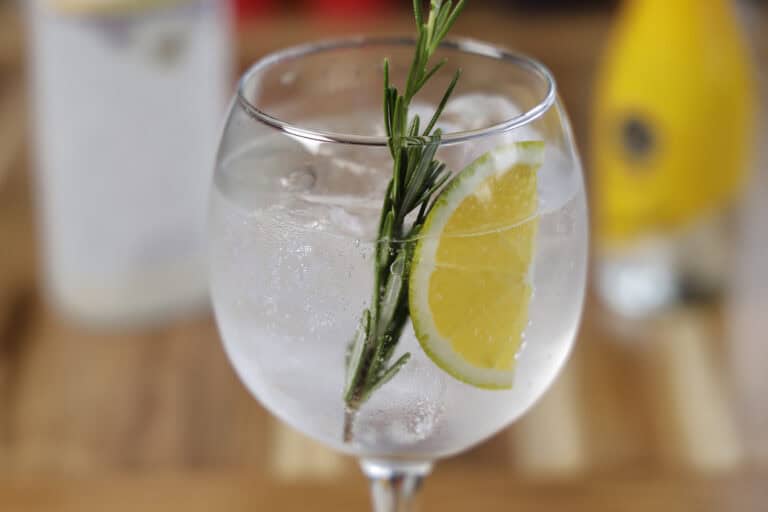 La Cuarta Pared Gastro Bar 3