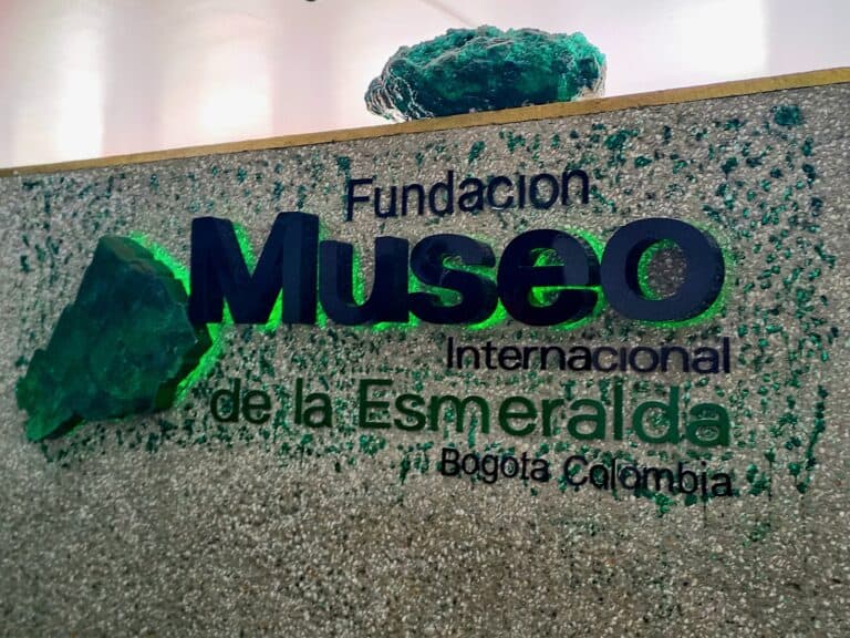 Museo Internacional De La Esmeralda 3