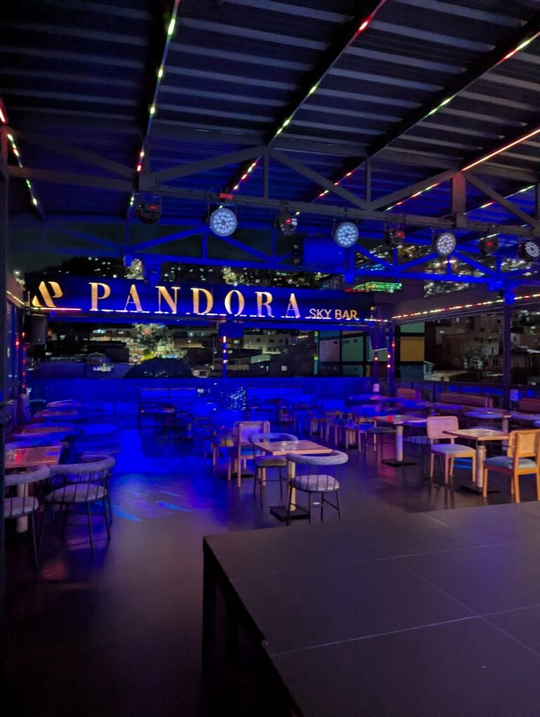 Pandora Sky Bar 3