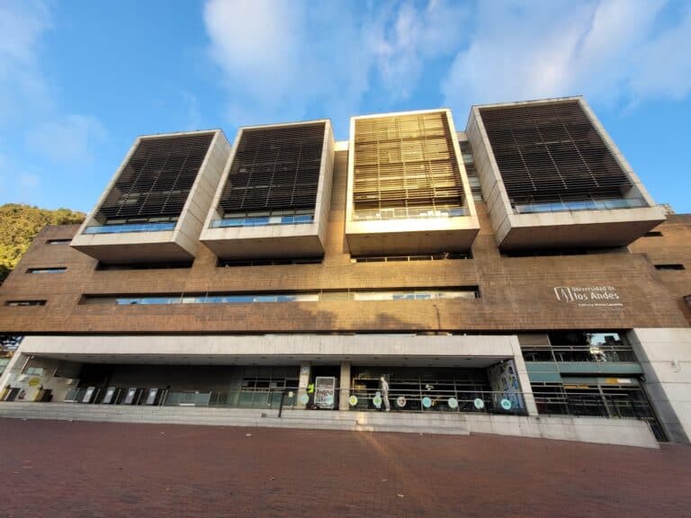 Universidad De Los Andes 3