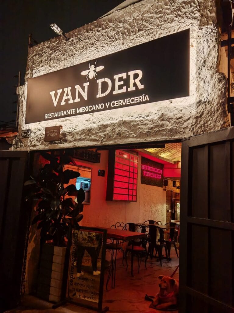 Van Der Cerveceria Y Taqueria 1