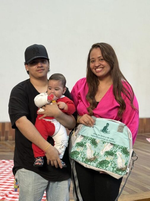 Hilos De Amor Y De Vida