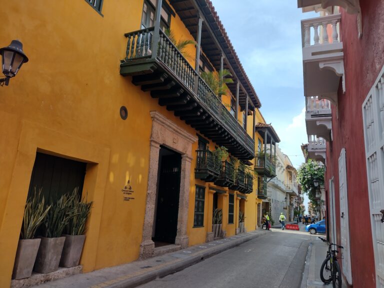 Camara De Comercio De Cartagena 3