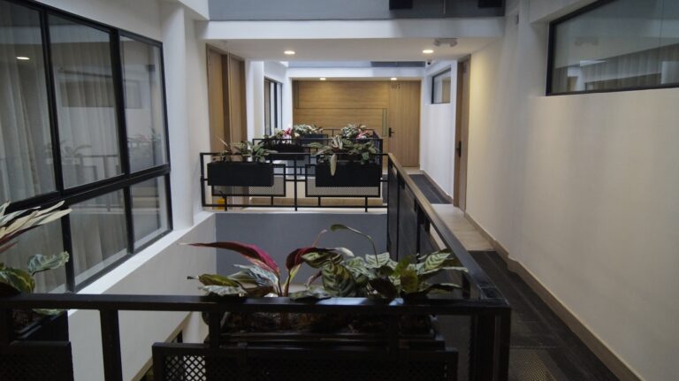 Hotel 45 Park Sabaneta 4