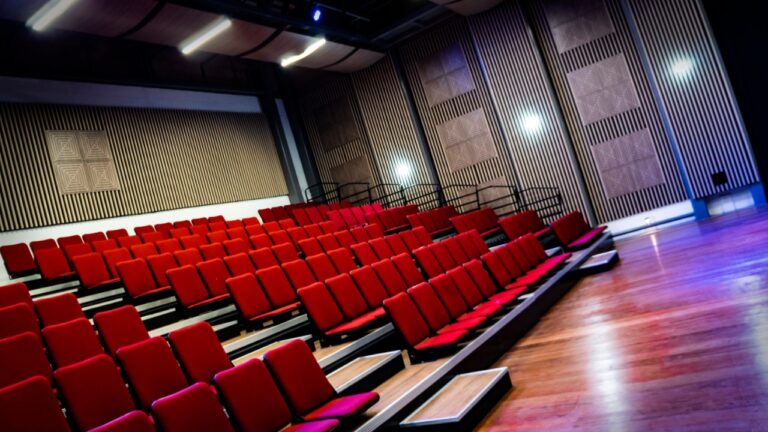 Teatro Taller De Colombia 1