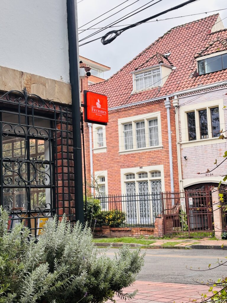 Ficciones 8211 Bar De Libros 1