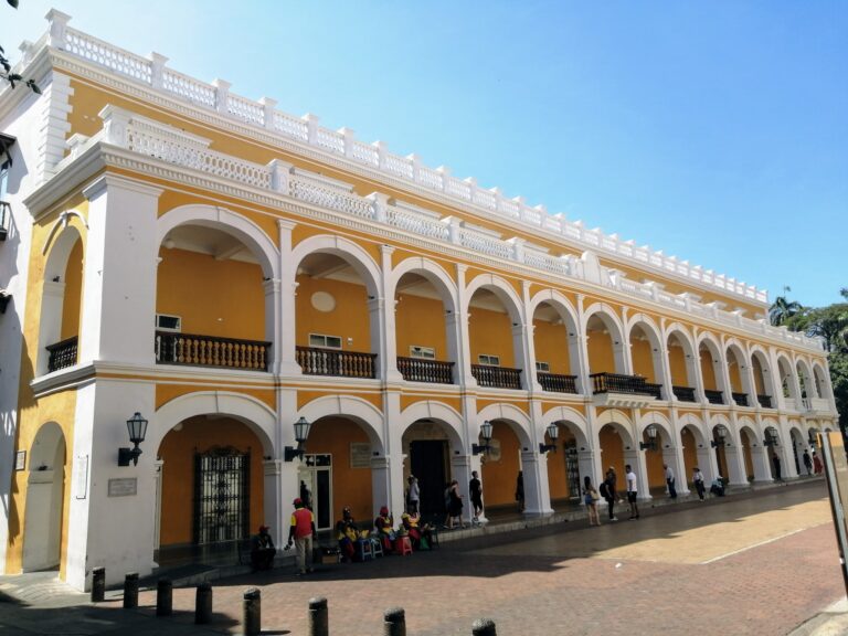 Plaza De La Proclamacion 1