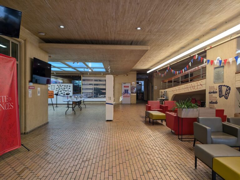 Alianza Francesa De Bogota 8211 Sede Chico 4