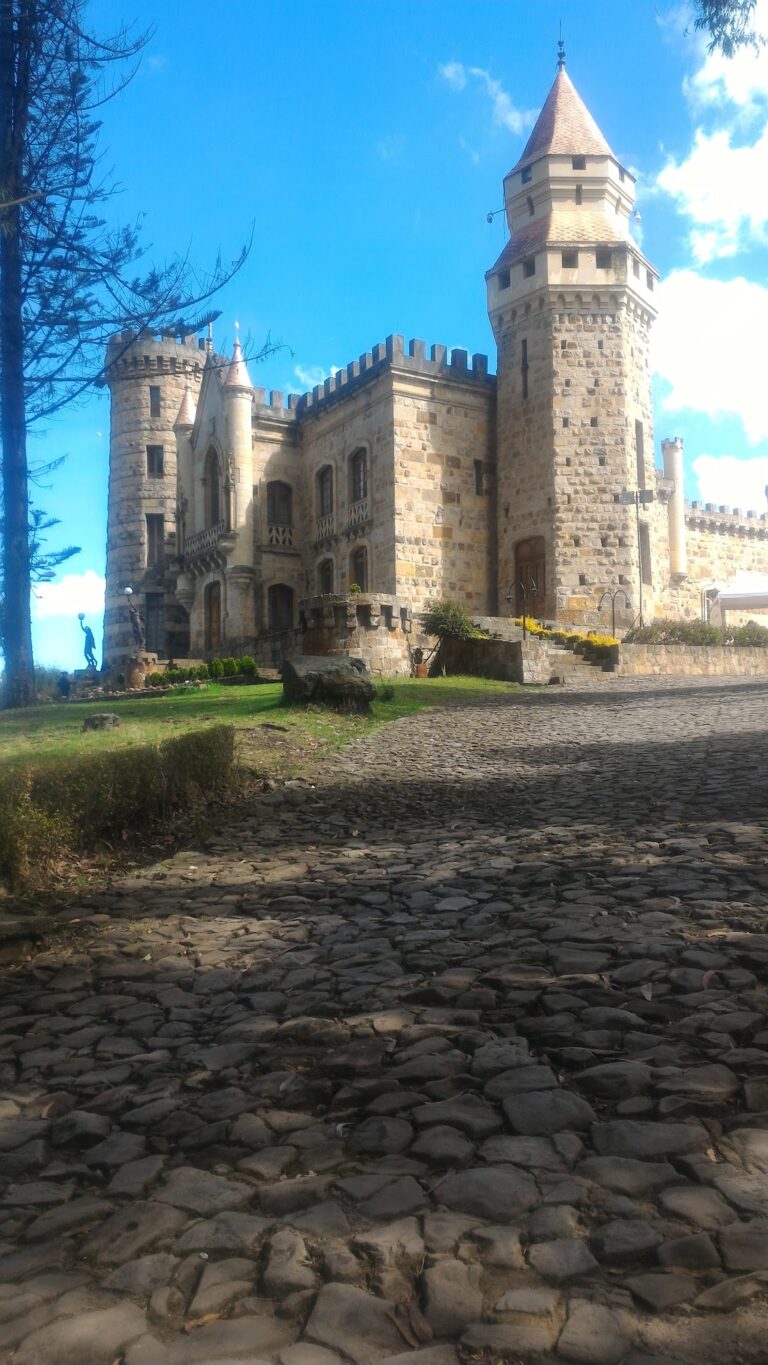 Castillo Marroquin 4