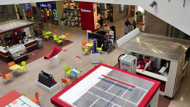 Centro Comercial Avenida Chile 2