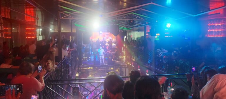 Don Quijote Music Hall 4