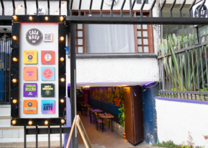 Owner Hostal Casa Mood 1