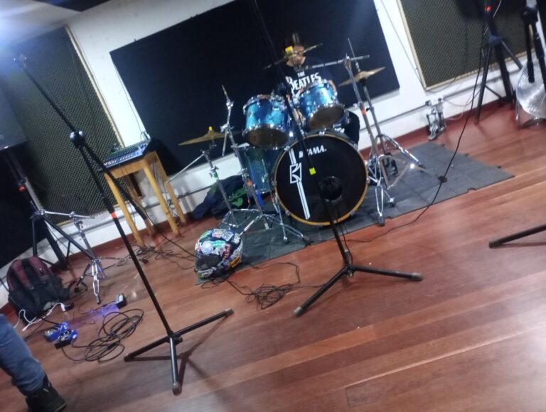 AUDIOROOM