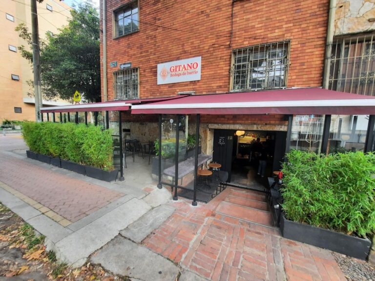 Gitano, Bodega de barrio4