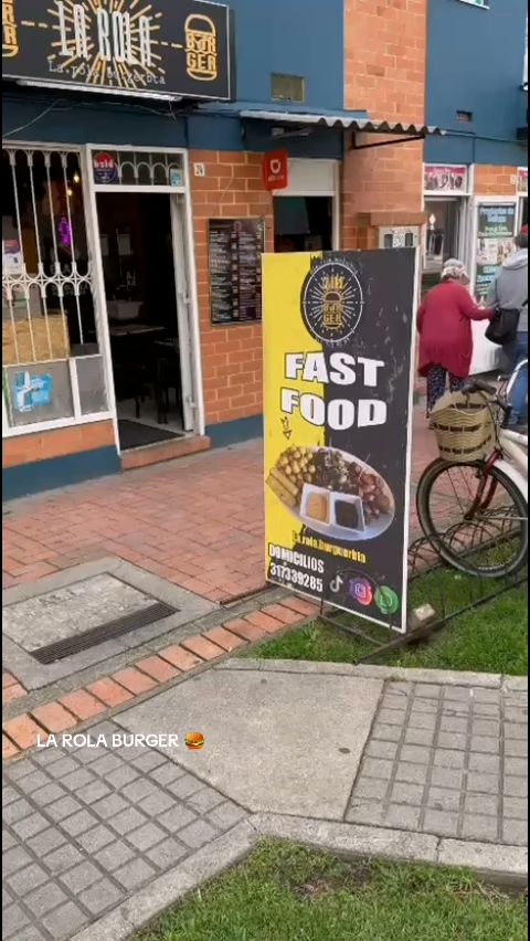 La Rola Burger