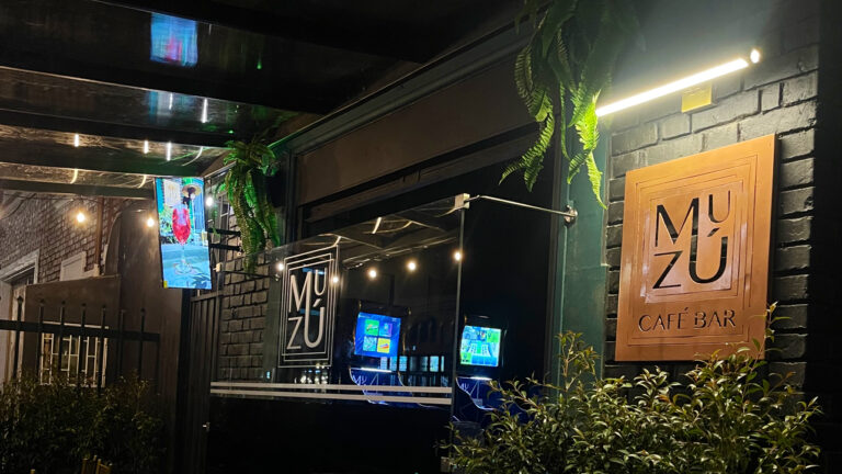 Muzú cafe bar