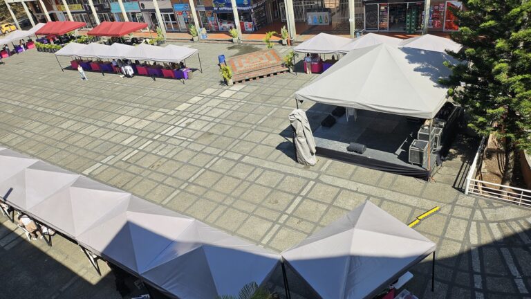 Plazoleta Nueva Villa de Aburrá3