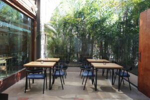 Zombra - Restaurante El Poblado Medellín