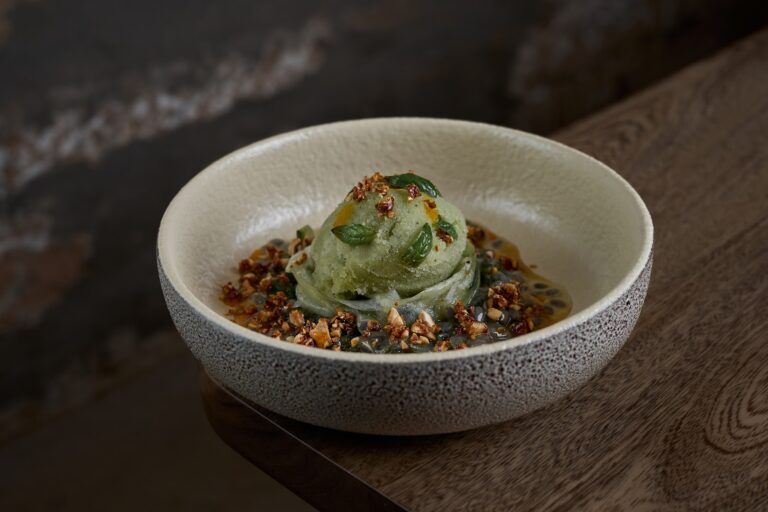 Zombra - Restaurante El Poblado Medellín4