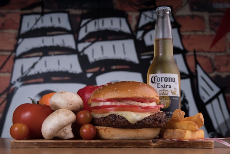 JOLLY ROGER COMIDAS E BEBIDAS - Imagem 02